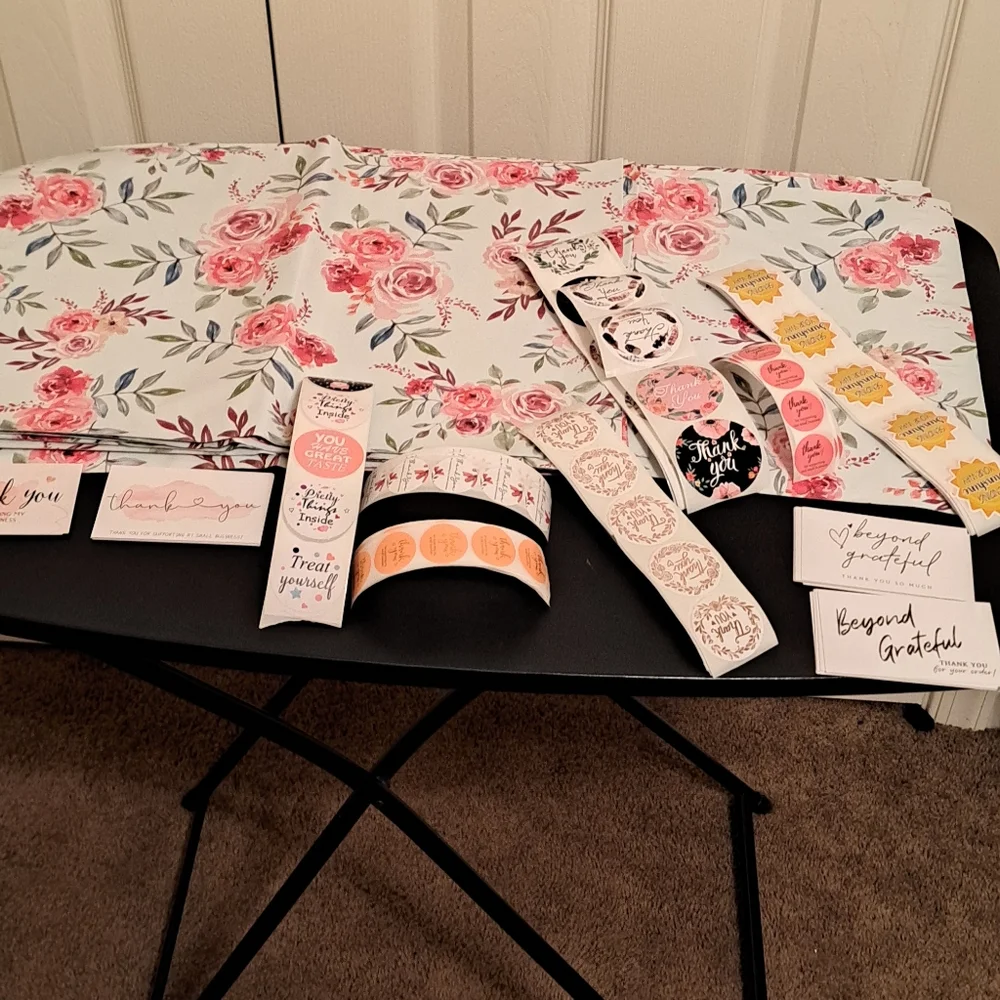 250 piece shipping bundle with-12×15.5 polymailers and stickers